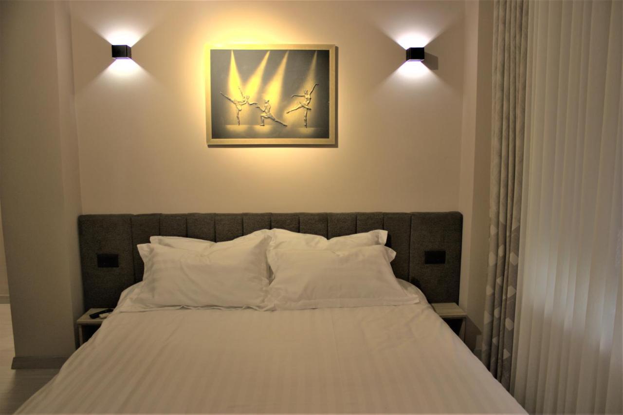 Bliri Executive Suite Tirana Exterior photo