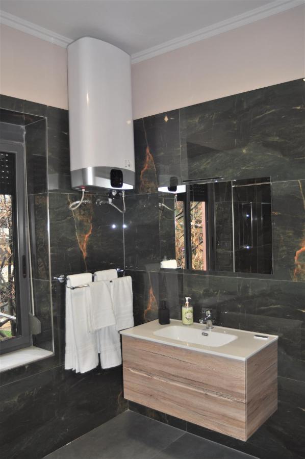 Bliri Executive Suite Tirana Exterior photo